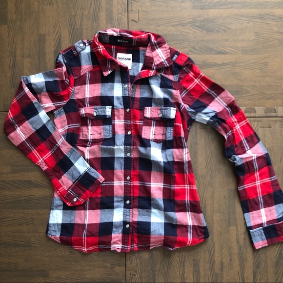 Barely Worn | Garage | Plaid Button Down Flannel | Size M - Picture 1 of 5